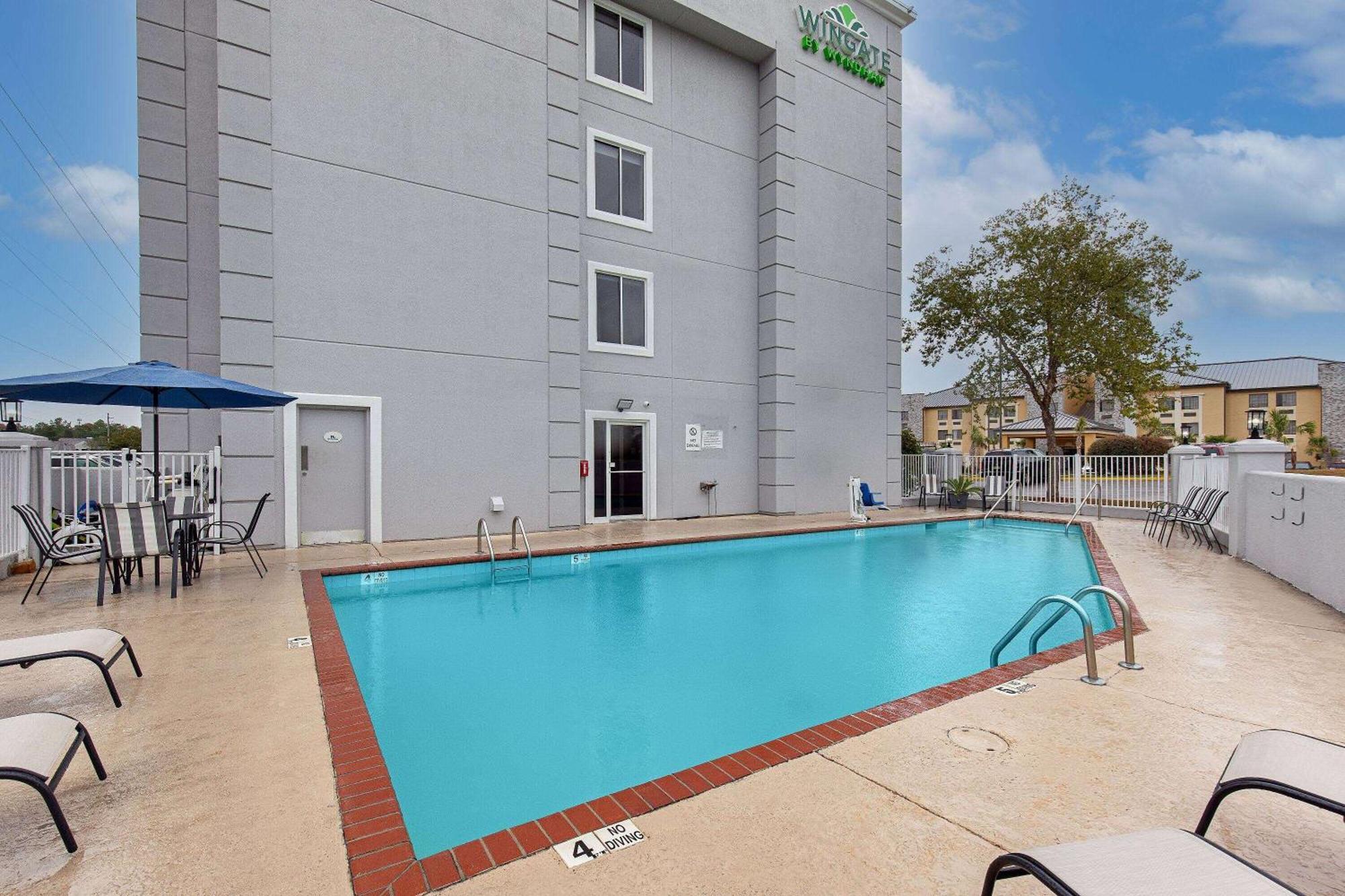 Wingate By Wyndham Hattiesburg Exterior photo