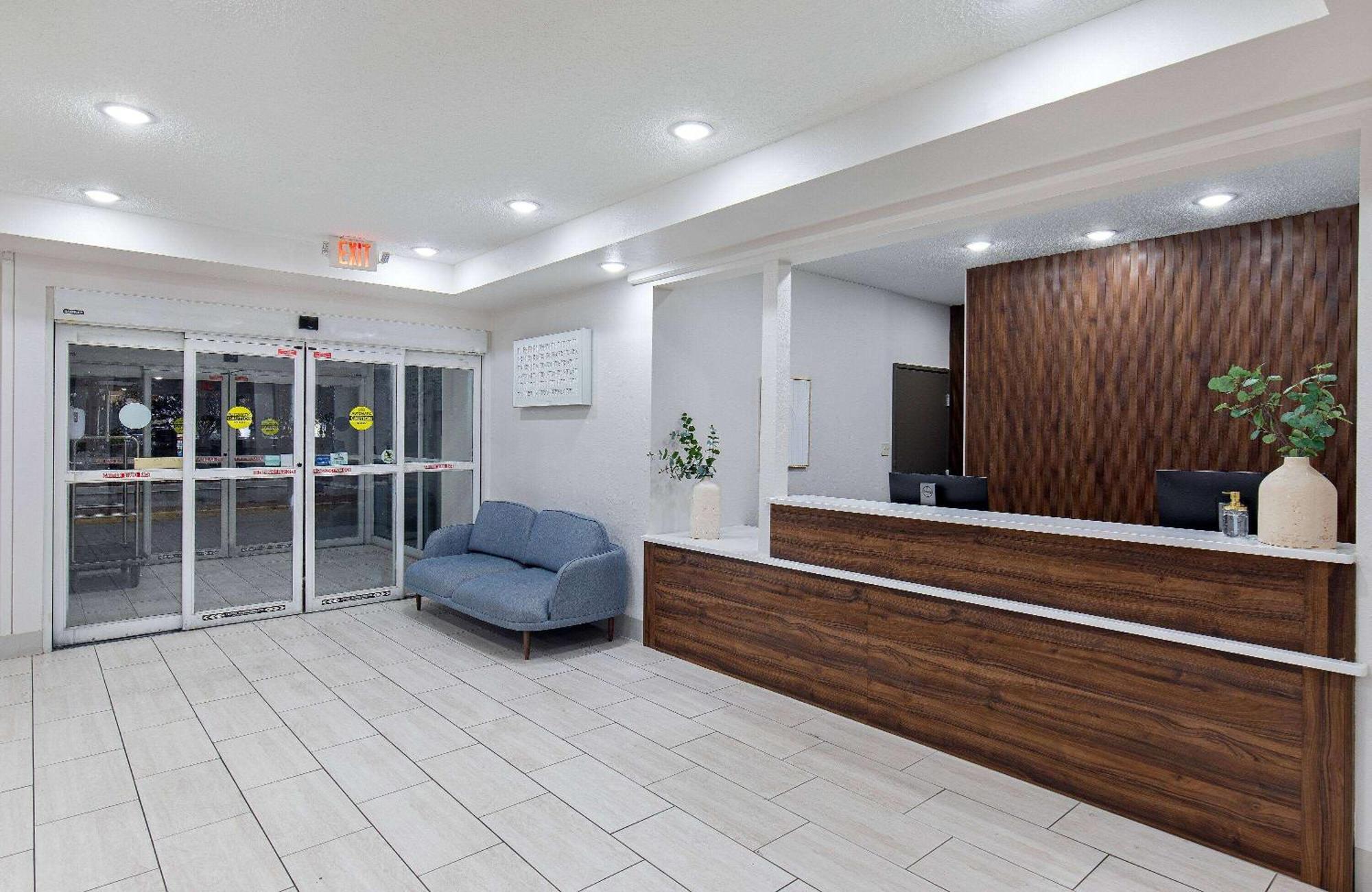 Wingate By Wyndham Hattiesburg Exterior photo